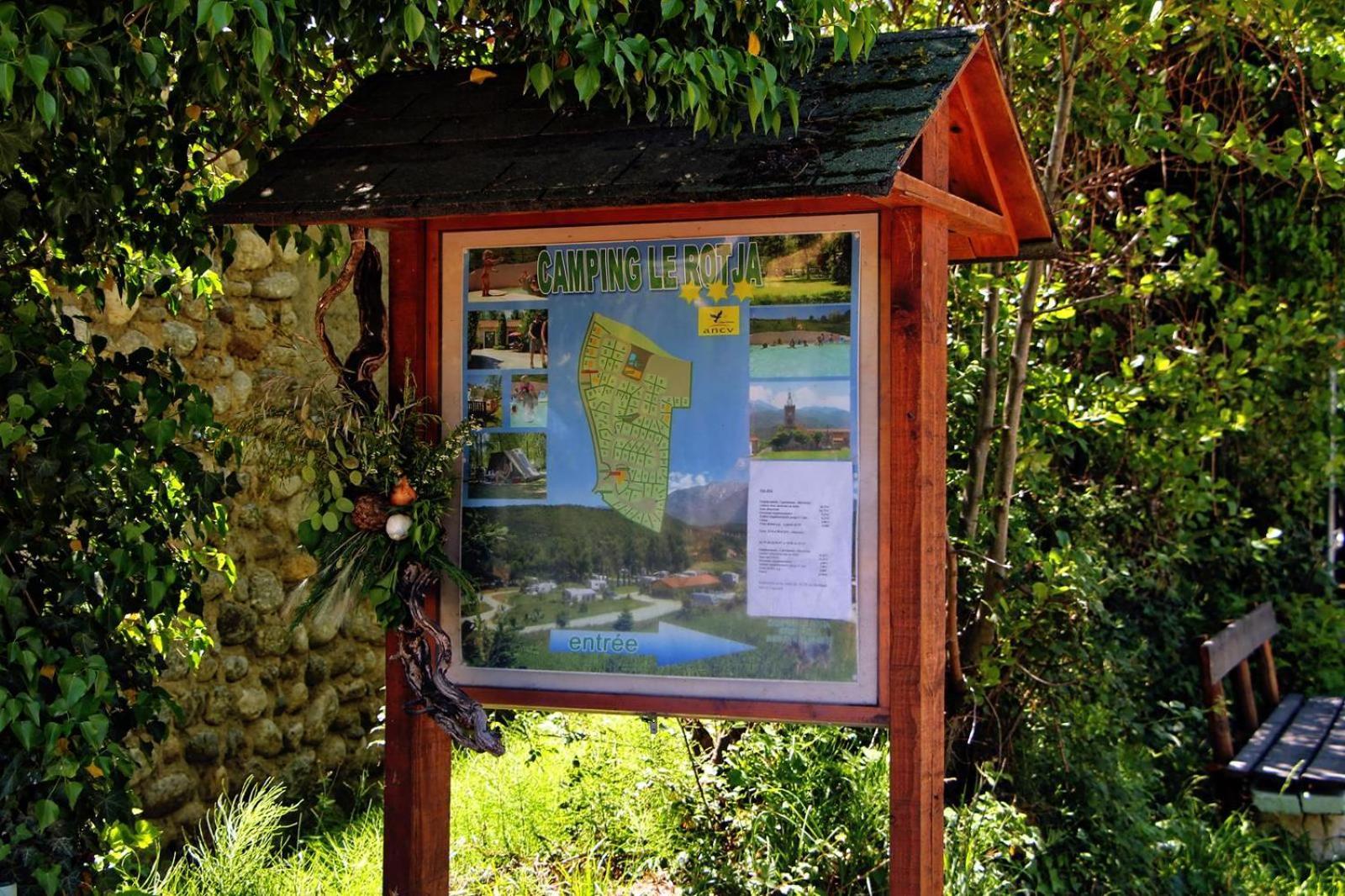 Camping Le Rotja Fuilla Ngoại thất bức ảnh