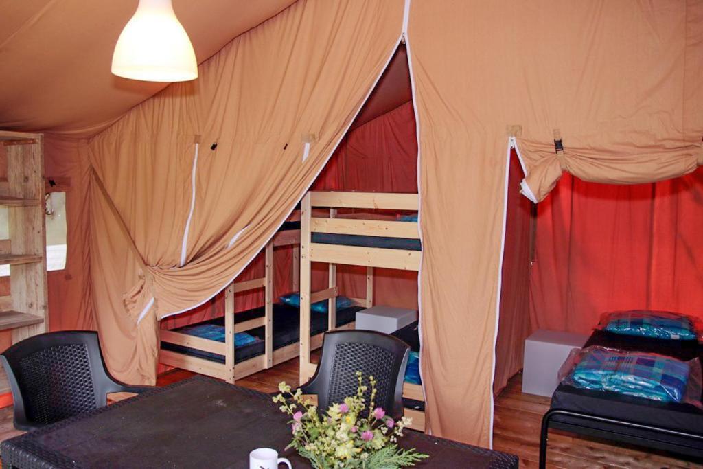 Camping Le Rotja Fuilla Ngoại thất bức ảnh